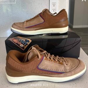 Two 18 x Air Jordan Retro 2 Low